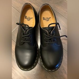 Doc Martens Oxford shoes. Never worn